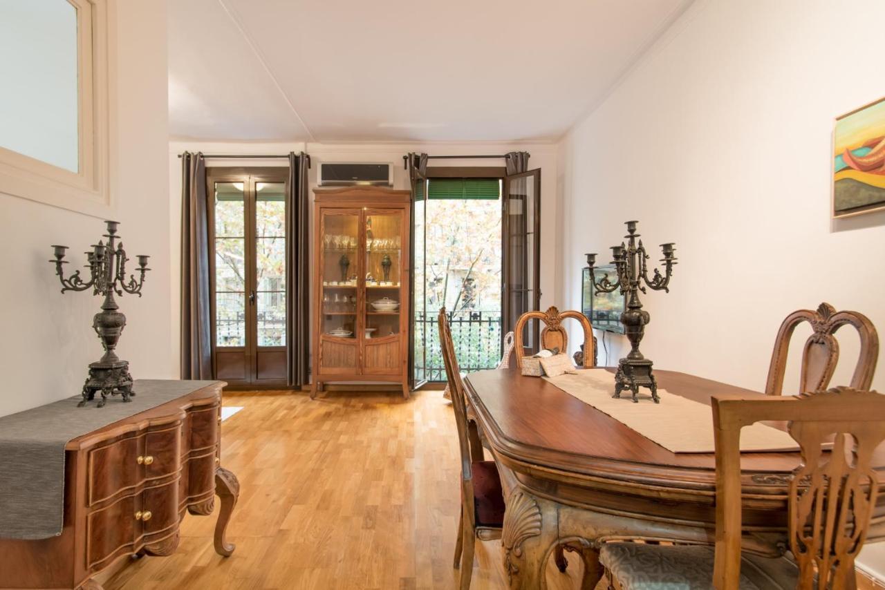 Art Nouveau Apartment Barcelona Exterior foto